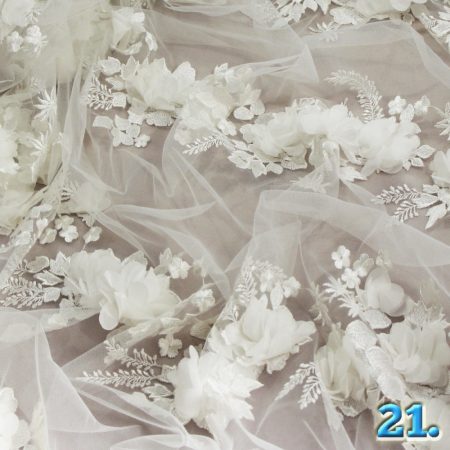 Csipke 3D alkalmi virágos (tüll alapon 3d virágok) 100% poliészter, szélesség: 145cm