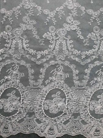 Csipke Eliza, bordűrös, 100% poliészter, szélesség: 130cm 