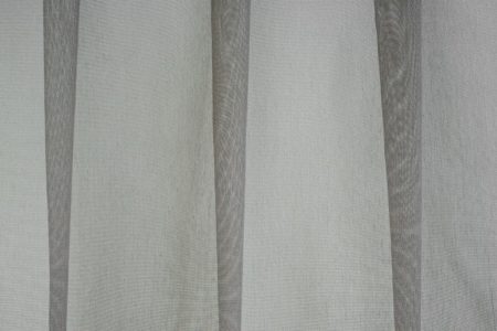 Fényáteresztő függöny Ana, 300 cm magas ólomzsinóros (szín: 05)