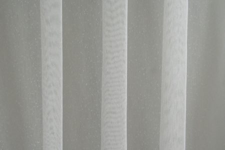 Fényáteresztő függöny Antonia, 300 cm magas ólomzsinóros (szín: 01)