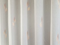   Fényáteresztő függöny Bonita, 175 cm magas ólomzsinóros (szín: 02)